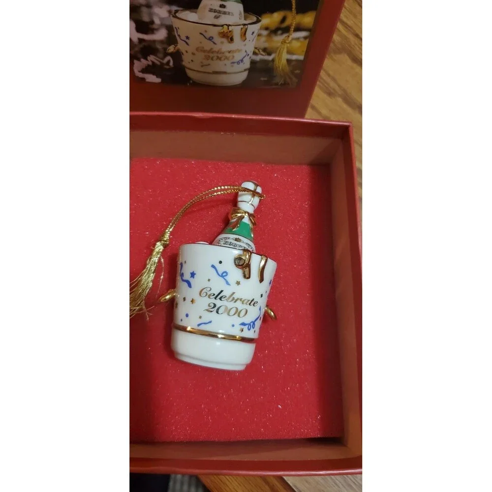 MILLENNIUM EDITION CHRISTMAS ORNAMENT LENOX CELEBRATE 2000